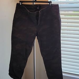 Camo pants